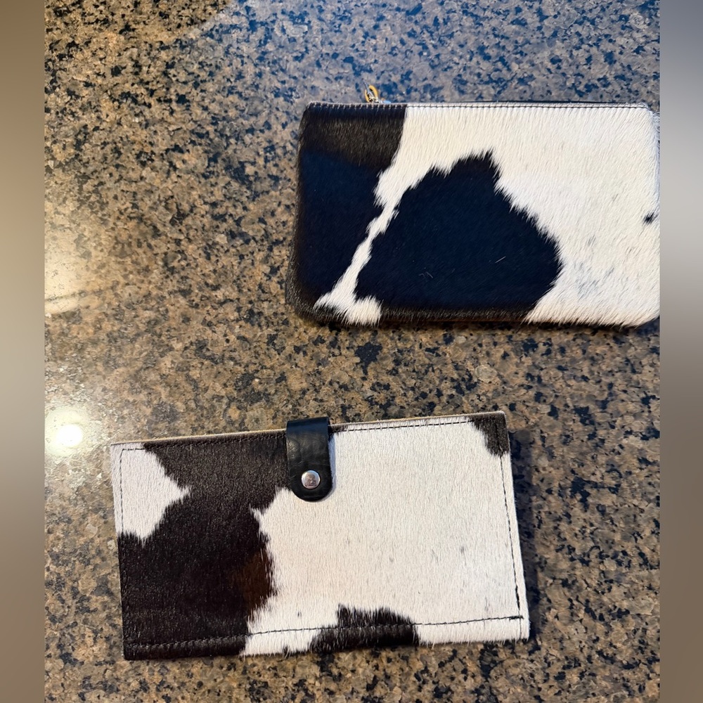 Jill Homestead Cowhide Wallet and Pouch Set - Picture 2 of 5